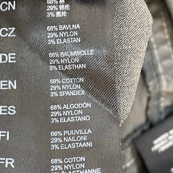 KUHL Capri Pants Women’s 4 Gray Outdoor Stretch Cargo Hiking Nylon Blend - Picture 9 of 14